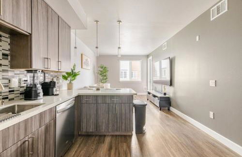 Mid-rise Modern Lux loft In The City - Foto 15