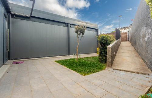 The Jolie - A Retreat in the City in an Entire House - Foto 28