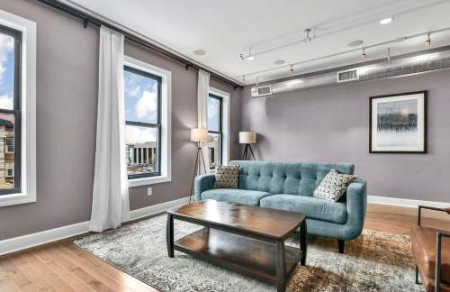 Lovely 2-Bedroom Unit in Springfriend - Photo 3