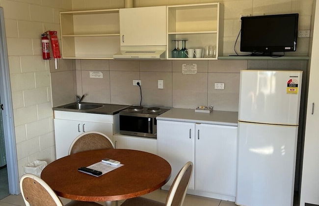 Broken Hill Outback View Holiday Park - Foto 11