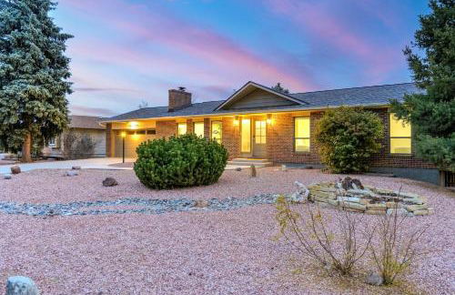 Luxury 5BD Retreat Hot Tub Fire Table Mtn Views - Foto 75