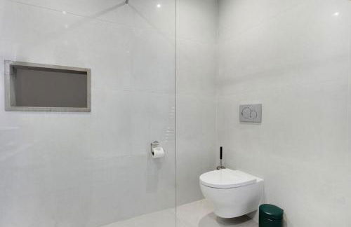 Casa Ella - Beautifully Renovated Townhouse Walkin - Foto 68