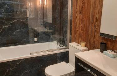 Dwupoziomowy Apartament w Centrum Miasta - Foto 13