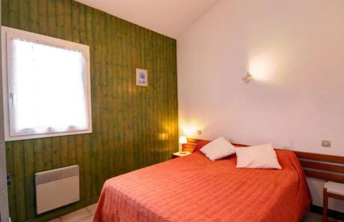 Chalet à Usson-en-Forez avec cheminée, animaux admis et terrasse - FR-1-496-163 - Foto 9