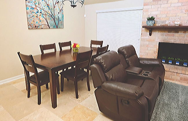 4Bdrm 2Bath 4Beds - Richmond - Foto 15