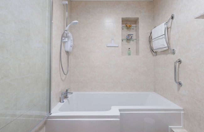 Home From Home 3-bed Nr East Wittering Beach - Photo 24