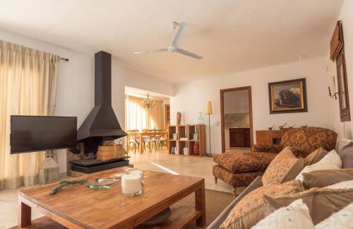 Luxury Awaits: Rent Ibiza Villa 1001 - Photo 9