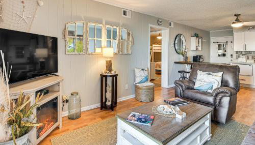 Waterfront Gem with Balcony in Garden City - Foto 5