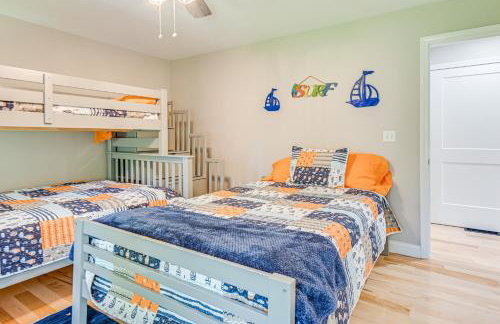 Square Pond Vacation Rental with Boat Dock and View! - Foto 18