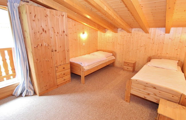 Chalet in Riddes Near Ski Lift Les 4 Vallees - Foto 7