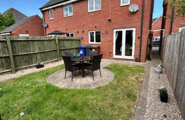 Dovefield House - Modern 3 Bed Home from Home - Alton Towers, Uttoxeter Races - Foto 38