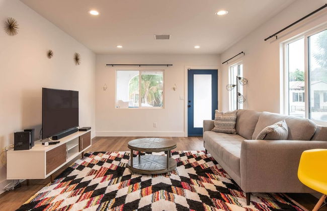 Newly Remodeled 3 BDR House Near Dodgers Stadium - Foto 1
