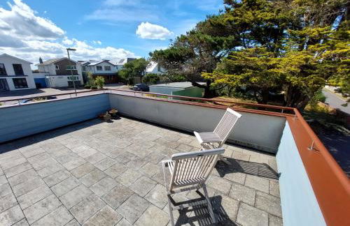 Spacious 3 bed holiday home, New Forest, Milford-on-Sea, close to beach - Photo 20