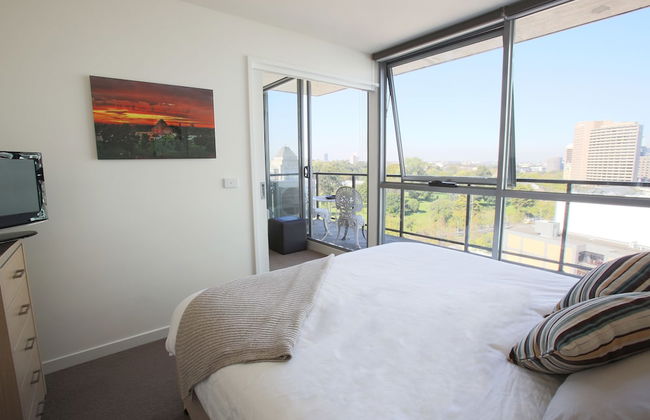 Melbourne by the Botanical Gardens - Photo 10