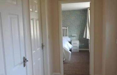 Self Contained - Own Entrance - Foto 11