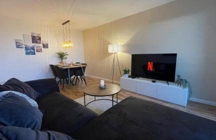 Moderne 2-Zimmer-Wohnung mit atemberaubender Skyline Aussicht auf Frankfurt! - Foto 12