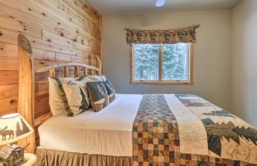 Phelps Cabin on 26 Acres with Fire Pit! - Foto 13