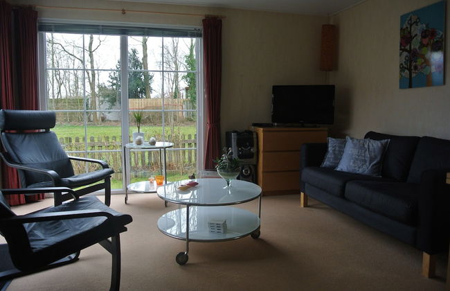 Charming Chalet in Goedereede With Open Area - Foto 7