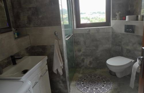 POD RÓŻĄ - Foto 7