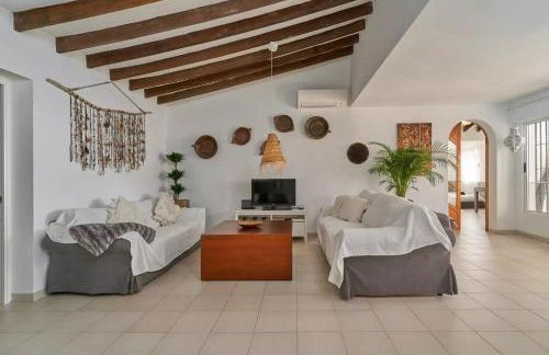 Casa Rural Boas, con vistas impresionantes, Barbacoa en Cómpeta by CostaDelSolEscapes - Foto 21