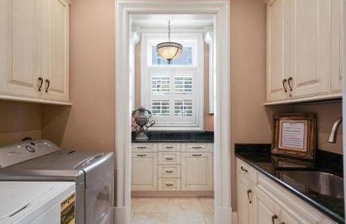 Capitano - Huge Luxury Beachfront Home with Private Pool & Rooftop Deck - Foto 34