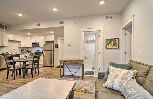 Centrally Located Traverse City Condo 1 Mi to Bay - Foto 7