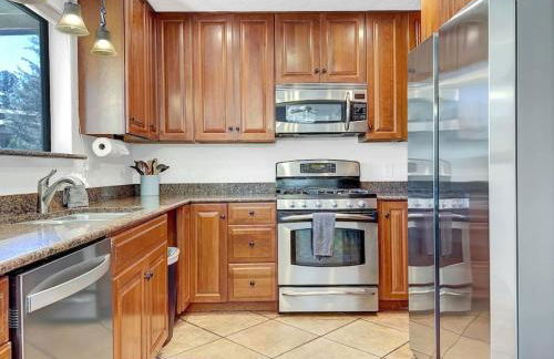 Aspen Ridge Lodge with private Hot Tub - Foto 12