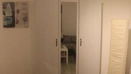 Schöne 2,5 Raum Wohnung Nähe Veltinsarena - Foto 2