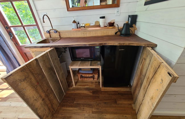 The Treetop Hideaways at Ruby Falls - Photo 4