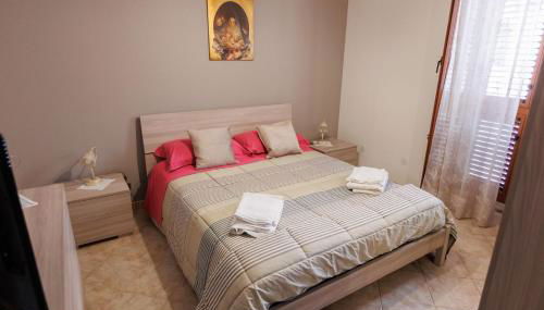 Casa Lina - RELAX TRA SIRACUSA E PANTALICA - PARCHEGGIO GRATUITO - Foto 2