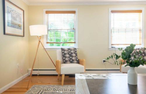 Dogs welcome huge yard right next to Rail Trail - Foto 4