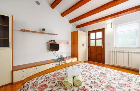 4 Bedroom Stunning Home In Jurani - Foto 24