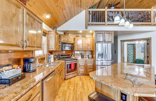 Updated Garden Valley Home with Fire Pit and Game Room - Foto 9