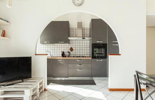 Stazione Centrale - Ariel - appartamento luminoso con terrazzo fino a 6 posti letto - Foto 29