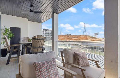 Upscale Lakeside Condo with Extraordinary Amenities at Topsider in Osage Beach 19mm - Photo 54