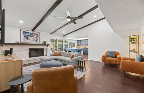 Palm Springs Pool & Game Room! - Foto 7