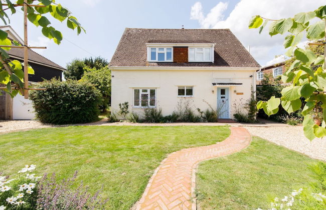 Newly Renovated Cottage 150m From Waterfront - Photo 75