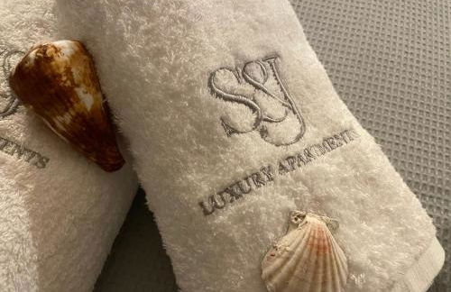 S&J Luxury Apartments - Photo 25