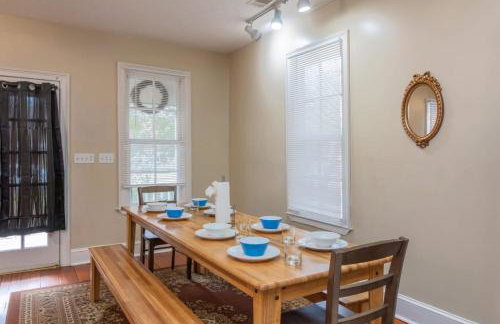 The Broadway Bungalow Walk to Riverwalk Dining! - Foto 3