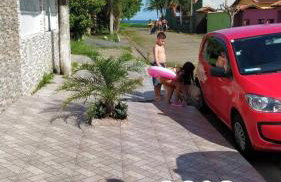 Casa em Itanhaém Pé na Areia ! A 100 metros do mar - Foto 2