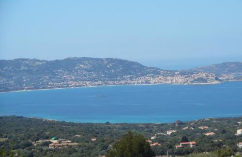 Studio du Commandant Marché - Foto 1