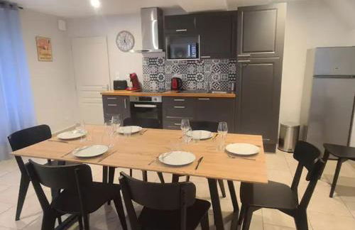 Maison de bourg vigneronne avec 3 chambres et tout confort, idéale pour la campagne ! - FR-1-586-44 - Foto 1