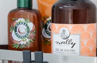 New 3 Bedroom Luxury Family Apartment - Airco, King Size Beds, Fully equipped kitchen, Balcony, Washingmachine, 2 bathrooms, Free parking, Fast Internet, 142m2 - Foto 15