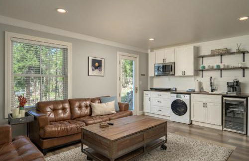 Luxe 4BR Mtn Retreat With Stunning Views Near Ski AndHikes - Foto 19