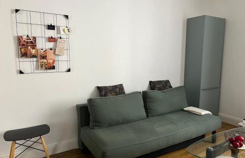 Cosy Appartement Lyon Valmy - parking - Foto 13