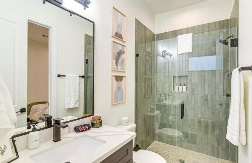 4 Mi to NRG Stadium Modern Group Retreat - Foto 12