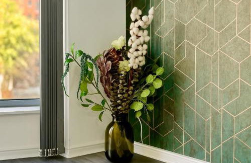 Cinema Lounge 2Bed Leeds City Centre FREE Parking - Foto 11