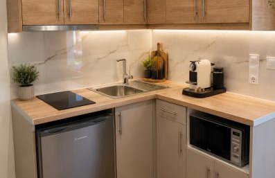 Euphoria Suites and Studios - Photo 29