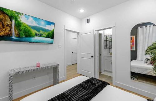 Downtown Oasis Rooftop with Skyline View - Foto 62