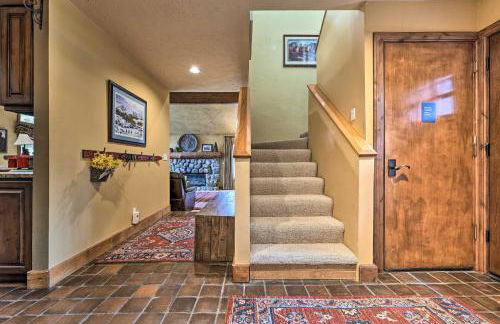 Luxe Sun Valley Retreat with Hot Tub, 3 Mi to Resort - Foto 8